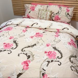 Designers Guild Floral Duvet Set Full Size